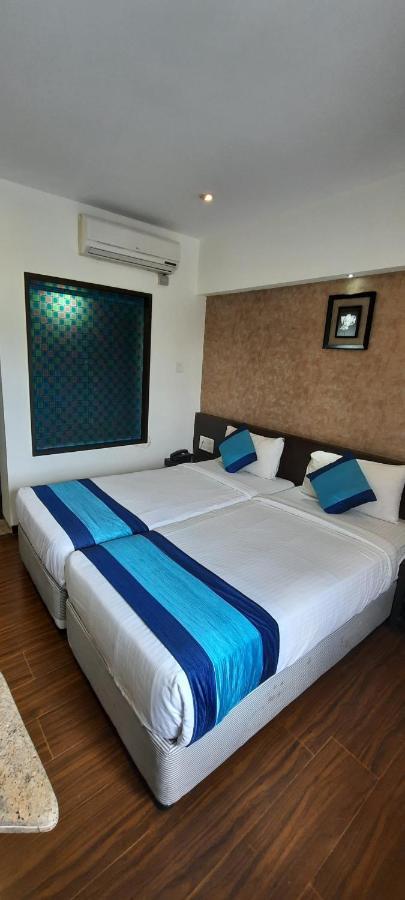Hotel Lxia Hinjewadi - Indian Nationals Only Pimpri-Chinchwad 外观 照片