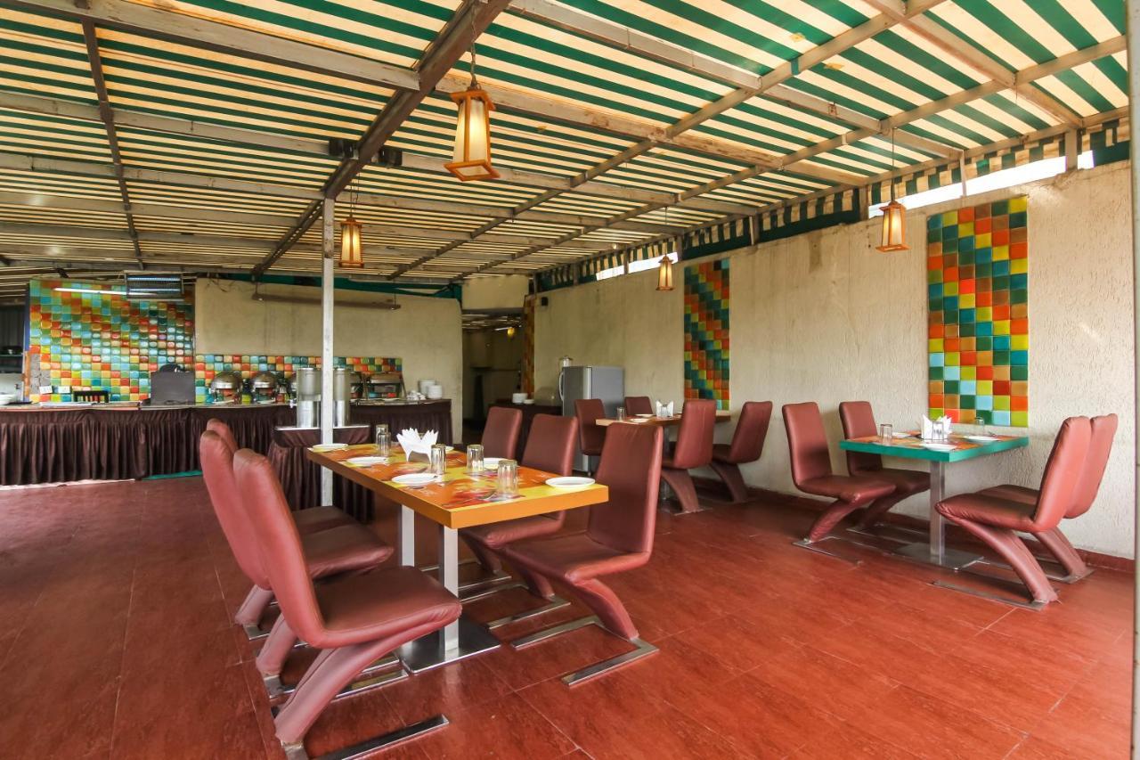 Hotel Lxia Hinjewadi - Indian Nationals Only Pimpri-Chinchwad 外观 照片